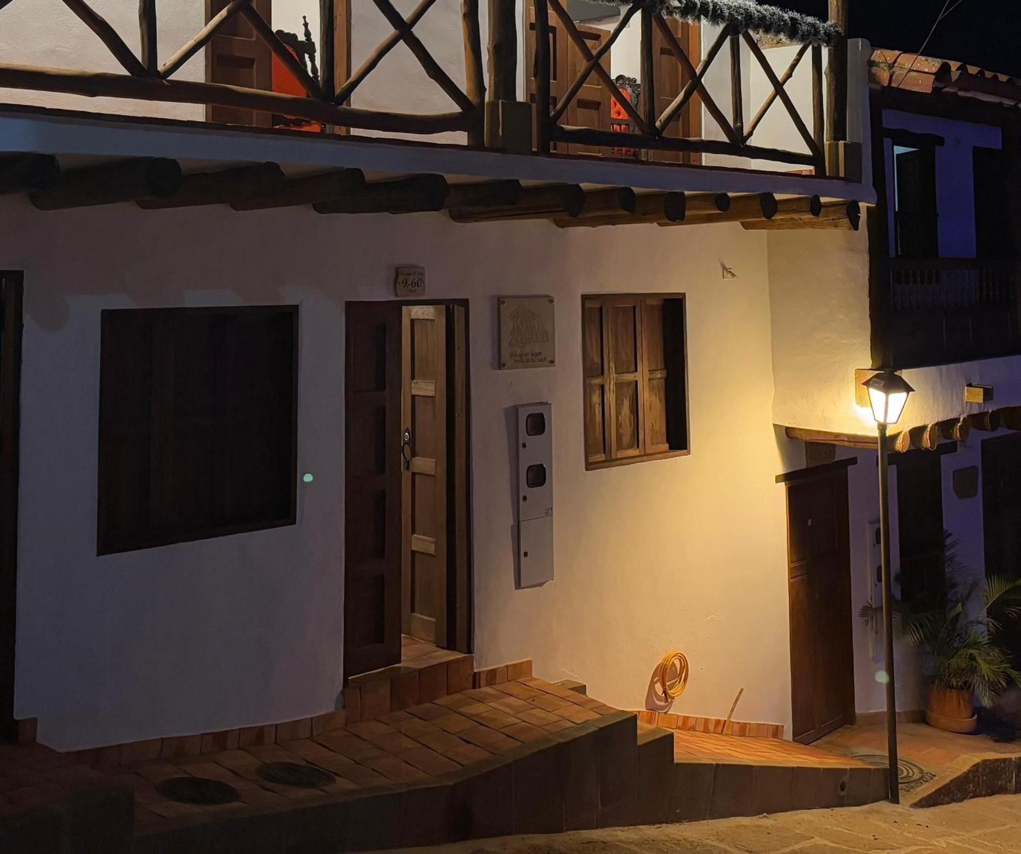 Kazasha-bari Apartment *